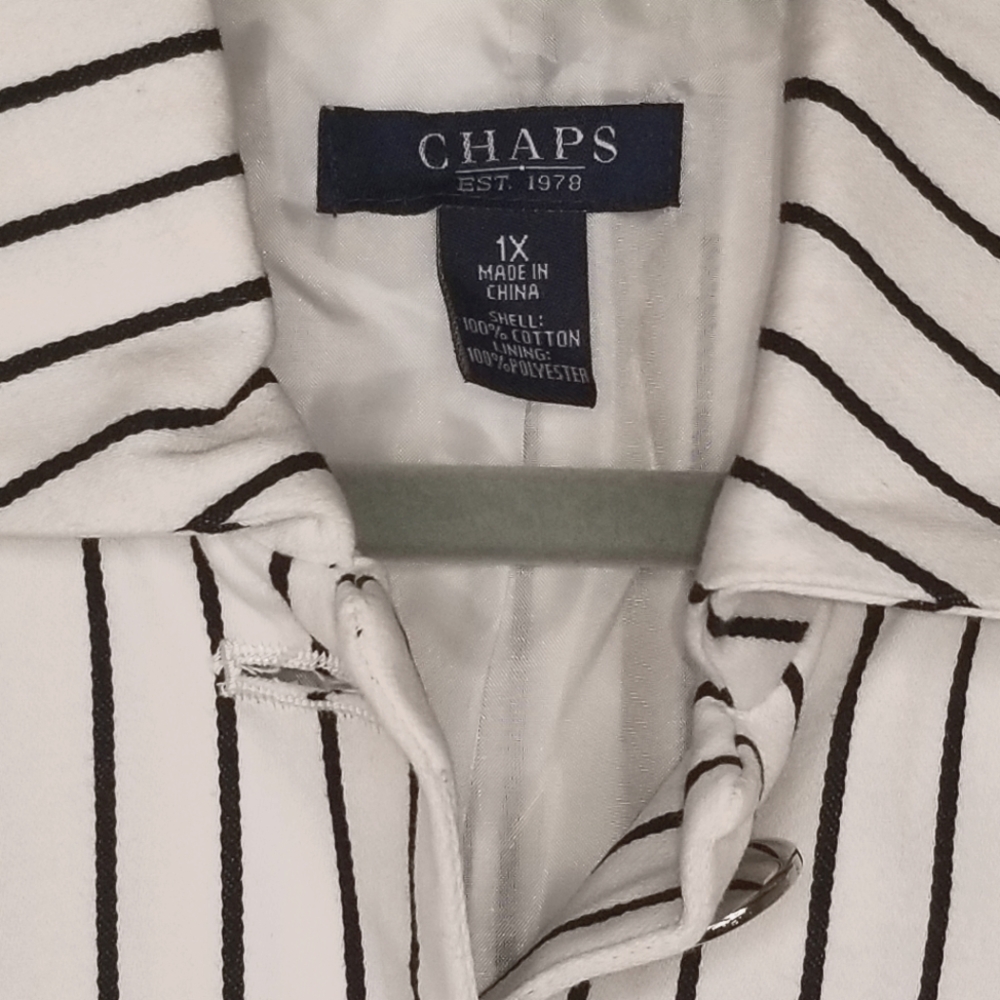 Chaps Woman Button-Front Blazer - Picture 2 of 8
